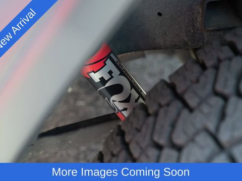 Used 2022 Jeep Gladiator Rubicon w/ Trailer Tow Package AWD/4WD image 12
