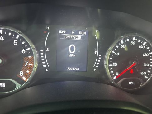 Used 2020 Jeep Renegade Altitude image 2