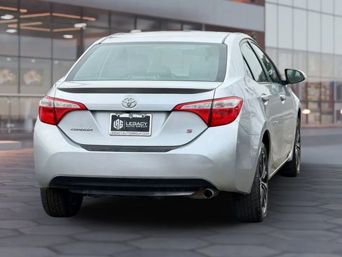 Used 2016 Toyota Corolla S image 3
