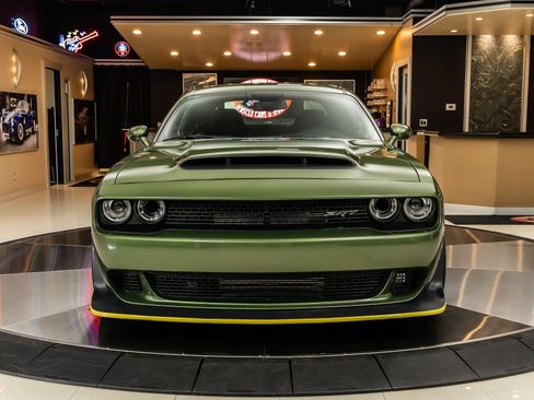 Used 2018 Dodge Challenger SRT Demon w/ Demon Vehicle Storage Package image 7