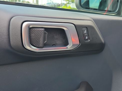 Certified 2025 Ford Bronco Raptor AWD/4WD image 19