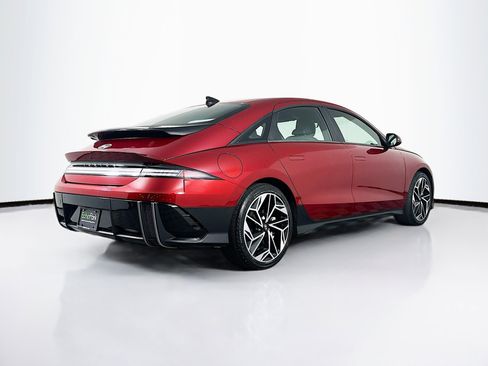 Used 2024 Hyundai Ioniq 6 SEL image 9