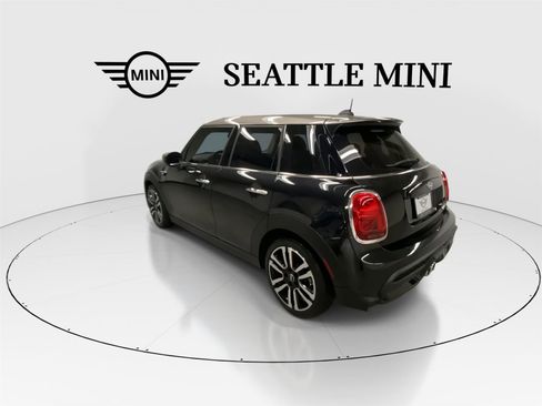 Used 2023 MINI Cooper S image 8