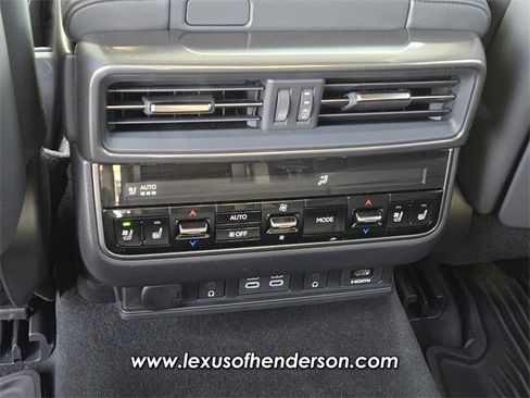 Used 2024 Lexus LX 600 4WD w/ Luxury Package image 13