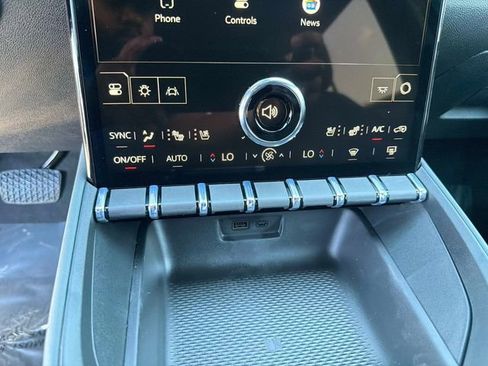 New 2026 GMC Terrain AT4 w/ Convenience Package III AWD/4WD image 25