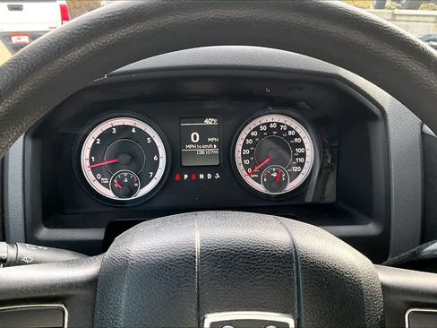 Used 2013 RAM 1500 Express image 18