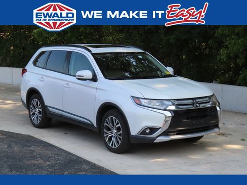 Used 2016 Mitsubishi Outlander SEL AWD/4WD image 1
