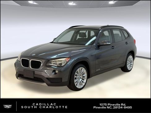 Used 2013 BMW X1 sDrive28i RWD image 1