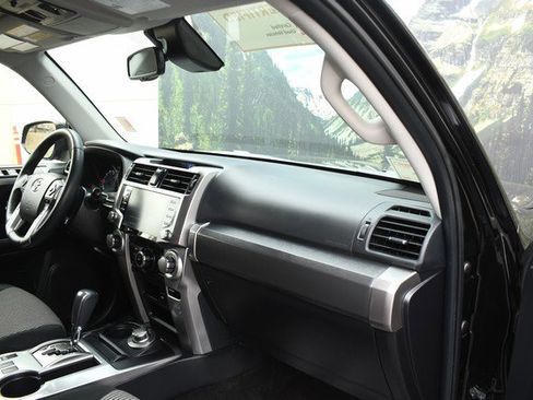 Certified 2024 Toyota 4Runner SR5 AWD/4WD image 24