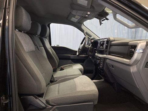 Used 2025 Ford F250 XLT w/ Snow Plow Prep Package image 39