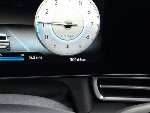 Certified 2023 Hyundai Elantra SEL w/ Convenience Package image 20