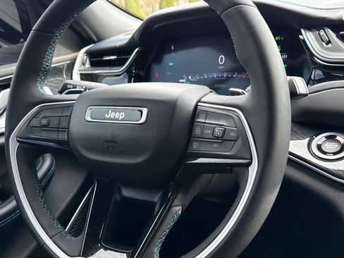 Used 2023 Jeep Grand Cherokee Trailhawk w/ Advanced Protech Group II image 16