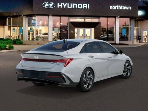 New 2026 Hyundai Elantra SEL Sport Premium FWD image 4