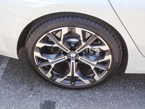 Used 2026 BMW 330i Sedan w/ Convenience Package RWD image 8