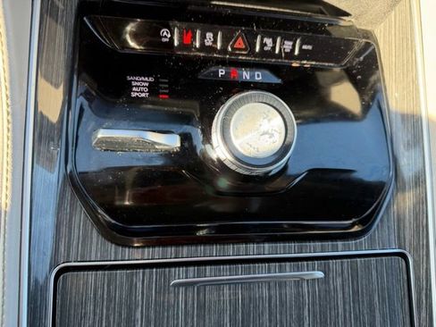 Used 2022 Jeep Wagoneer Series II w/ Rear Seat Video Group 1 image 34