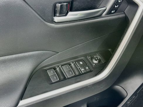 Certified 2023 Toyota RAV4 XLE Premium AWD/4WD image 17