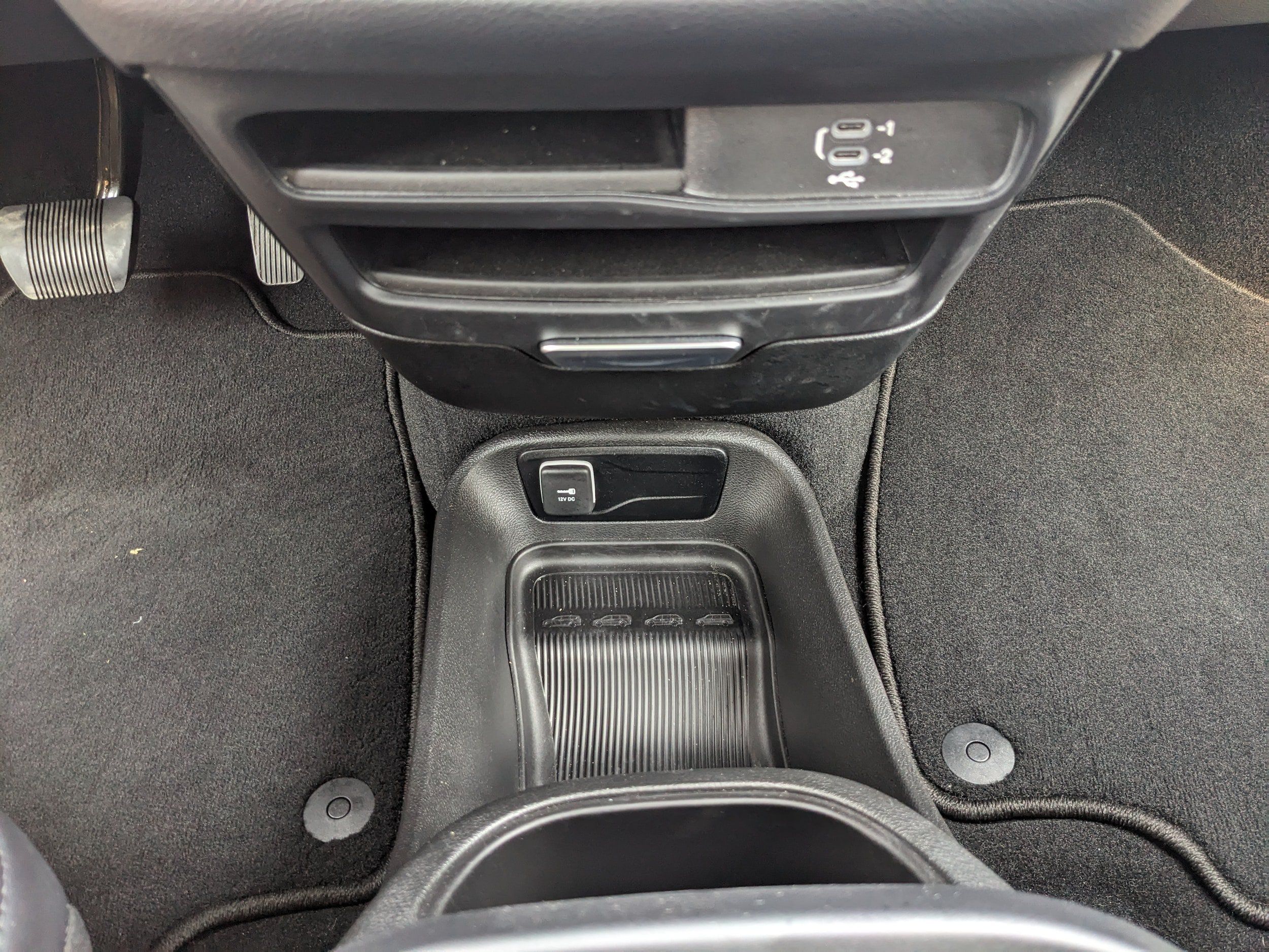 Used 2026 Chrysler Pacifica Select FWD image 31