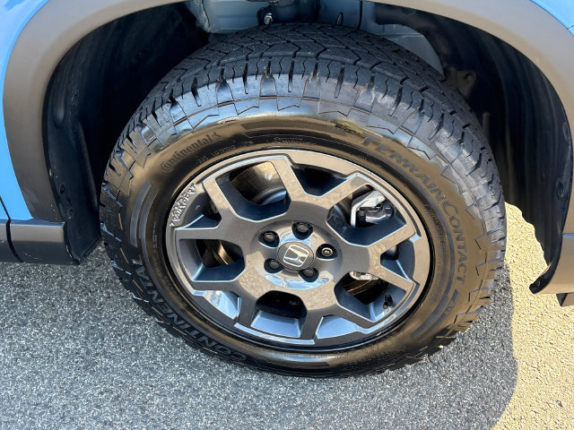 Used 2025 Honda Pilot TrailSport image 7