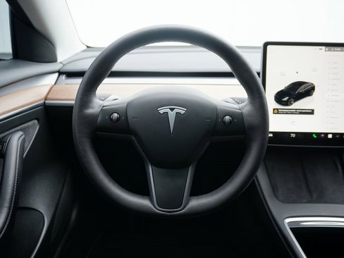 Used 2023 Tesla Model 3 Long Range image 16