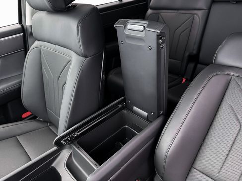 New 2026 Hyundai Santa Fe SEL FWD image 19