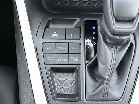 New 2025 Toyota RAV4 LE image 22