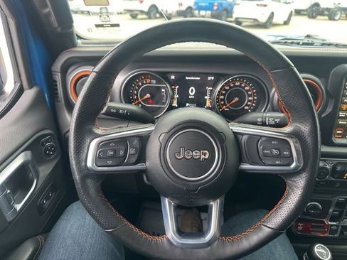 Used 2023 Jeep Gladiator Mojave w/ LED Lighting Group image 22