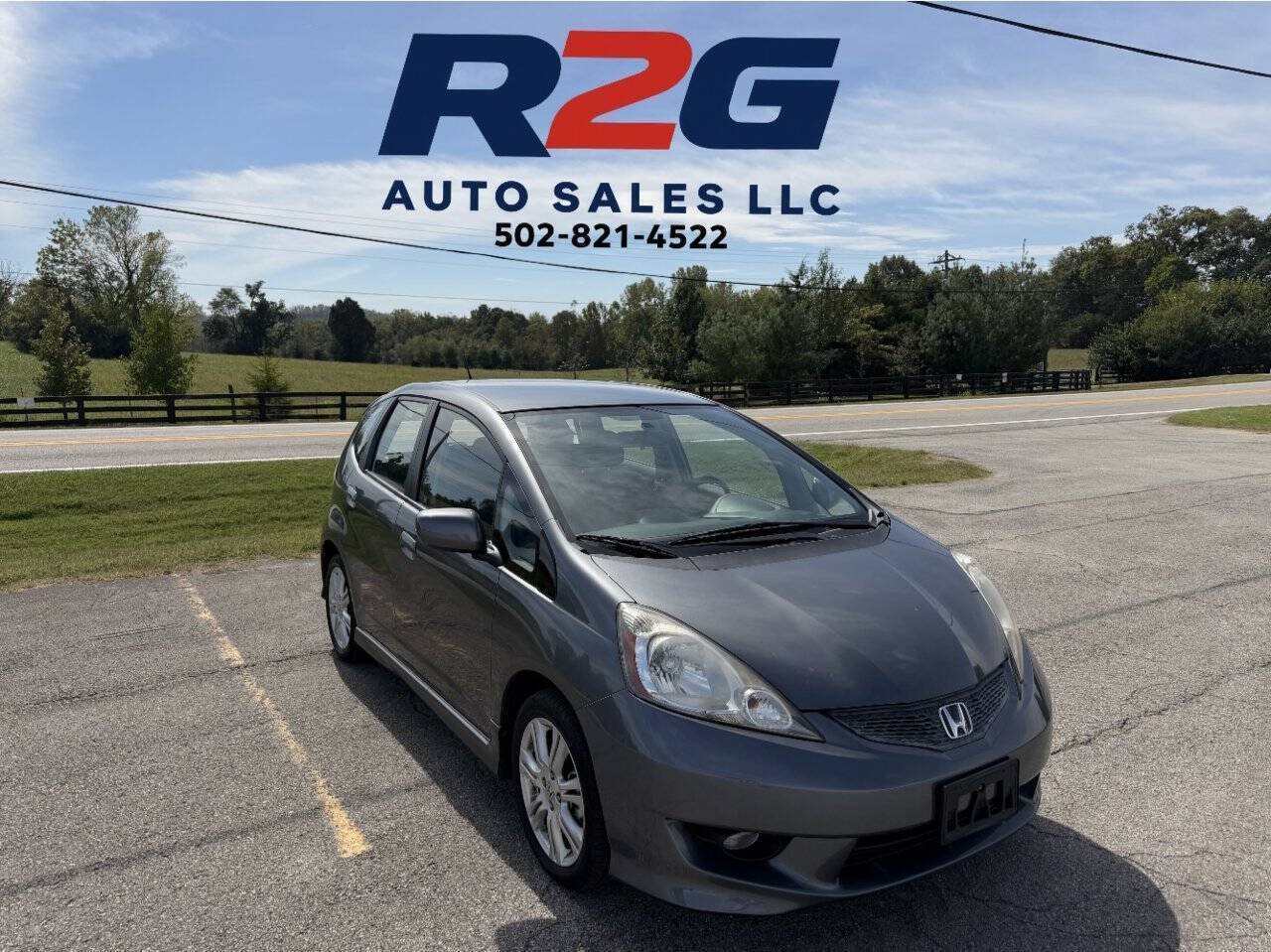 Used 2011 Honda Fit Sport image 1