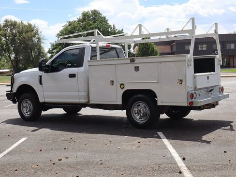 Used 2022 Ford F250 XL w/ STX Appearance Package AWD/4WD image 8