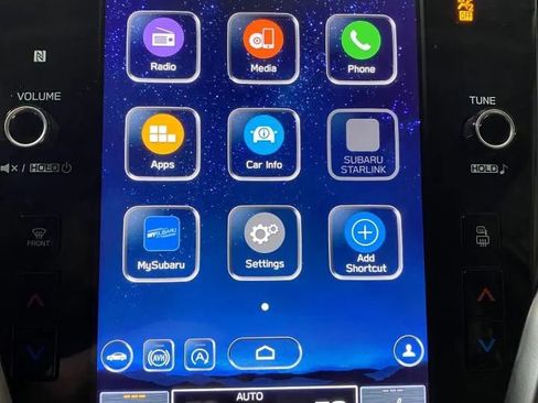 Used 2022 Subaru Legacy Premium image 21