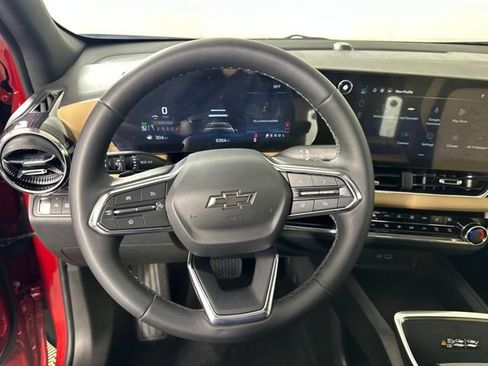 New 2026 Chevrolet Equinox ACTIV w/ Convenience Package III image 42