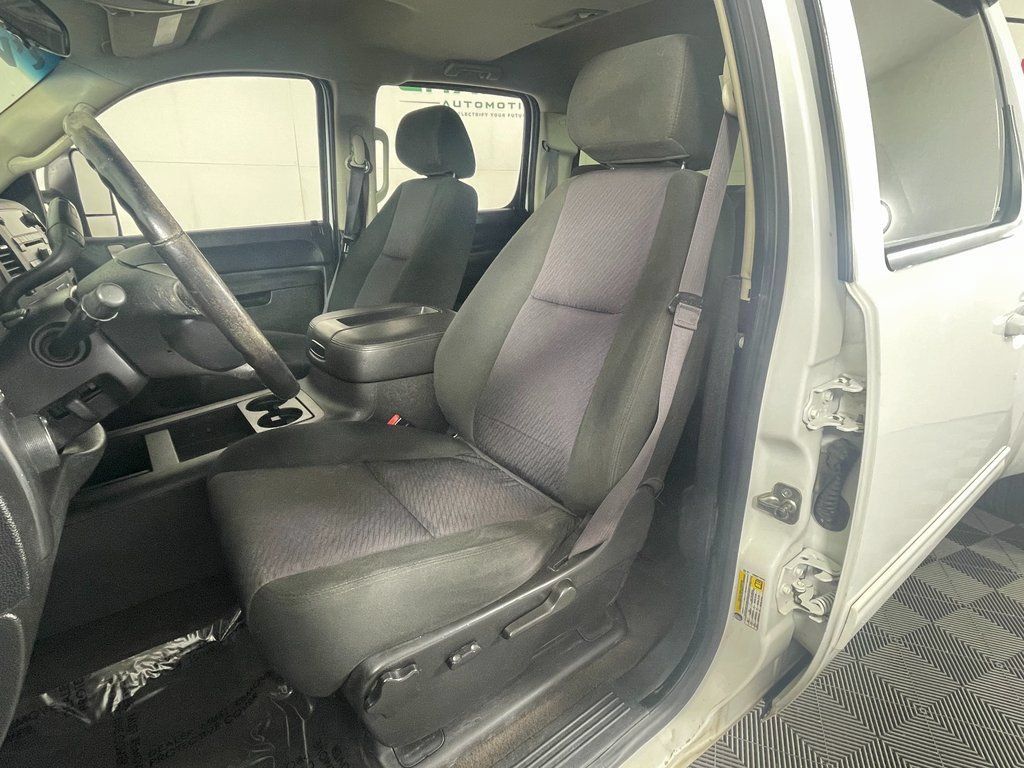 Used 2013 GMC Sierra 3500 SLE AWD/4WD image 13
