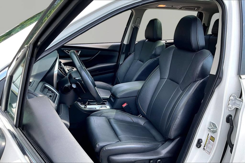 Used 2023 Subaru Ascent Limited w/ Technology Package AWD/4WD image 18