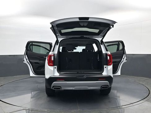 Used 2023 GMC Acadia SLT image 33