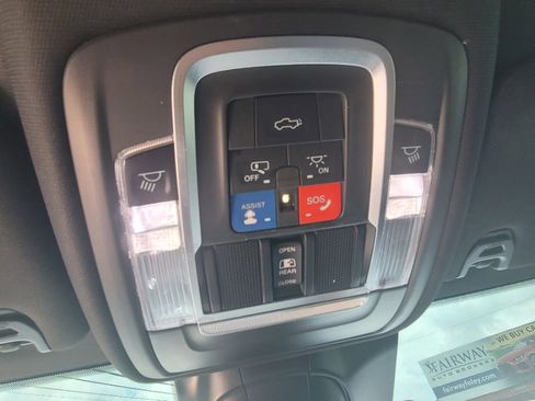 Used 2022 RAM 2500 Limited AWD/4WD image 13