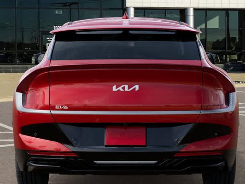 New 2025 Kia EV6 Light image 13