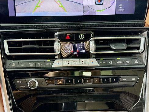 Used 2023 BMW ALPINA B8 xDrive Gran Coupe image 16