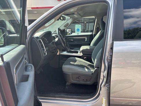 Used 2019 RAM 1500 Big Horn RWD image 13