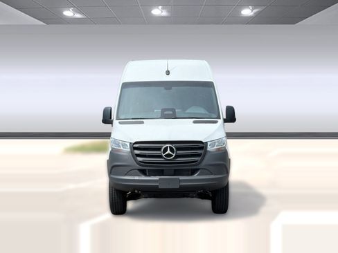 New 2026 Mercedes-Benz Sprinter 2500 image 5