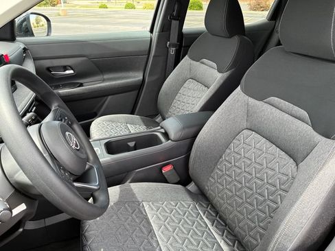 New 2026 Nissan Kicks SV w/ Cold Weather Package FWD image 11