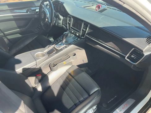 Used 2014 Porsche Panamera GTS image 14