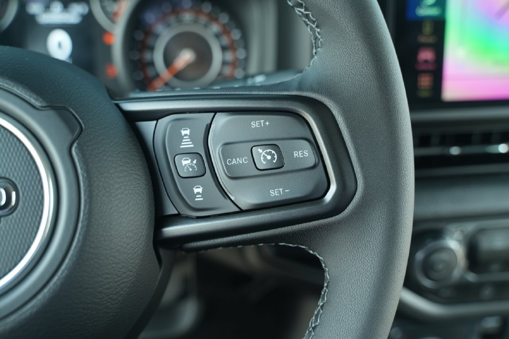 New 2026 Jeep Gladiator Sport AWD/4WD image 29