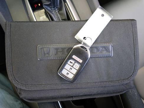 Used 2017 Honda Civic EX image 28