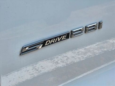 Used 2017 BMW X3 sDrive28i RWD image 12