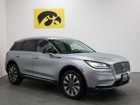 Used 2022 Lincoln Corsair Reserve AWD/4WD image 6