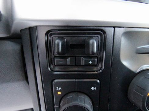 Used 2024 Ford F550 4x4 Regular Cab Super Duty image 22