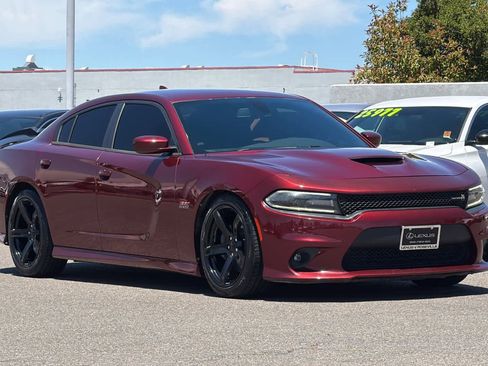Used 2018 Dodge Charger R/T Scat Pack w/ Beats Audio Group RWD image 5