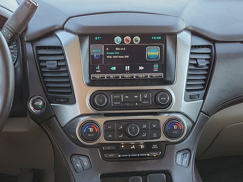 Used 2015 Chevrolet Tahoe LT w/ Luxury Package image 10