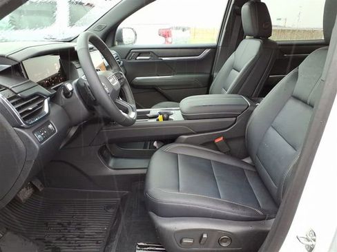 New 2026 GMC Acadia Elevation image 19