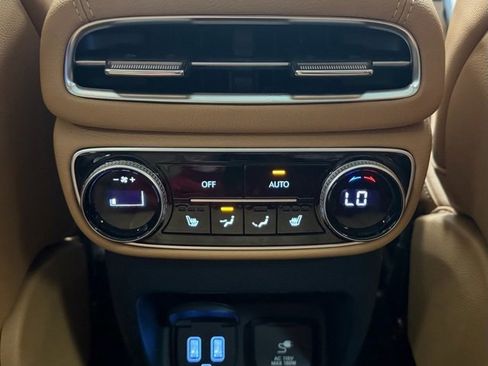 Used 2023 Genesis GV80 2.5T w/ Prestige 20" Package image 24