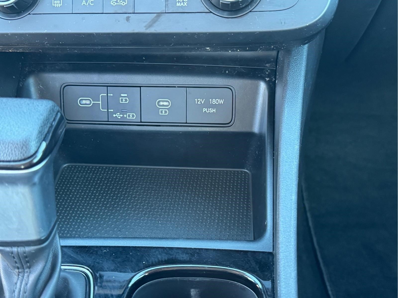 Certified 2025 Hyundai Tucson SE FWD image 26